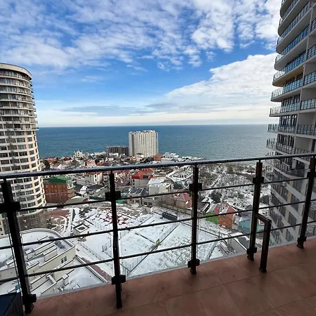 45 Pearl One-bedroom With Sea View And Terrace Odesa