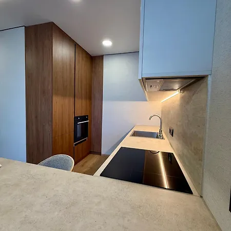 45 Pearl One-bedroom With Sea View And Terrace * Odesa