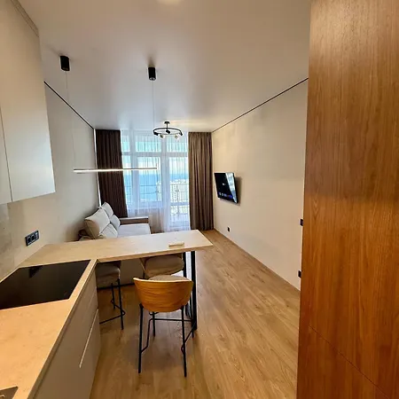 45 Pearl One-bedroom With Sea View And Terrace *