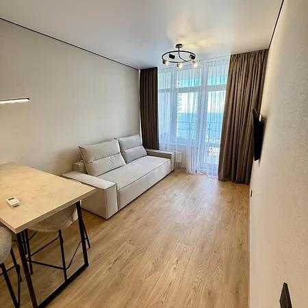 45 Pearl One-bedroom With Sea View And Terrace Odesa