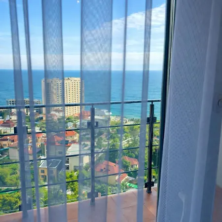 45 Pearl One-bedroom With Sea View And Terrace *